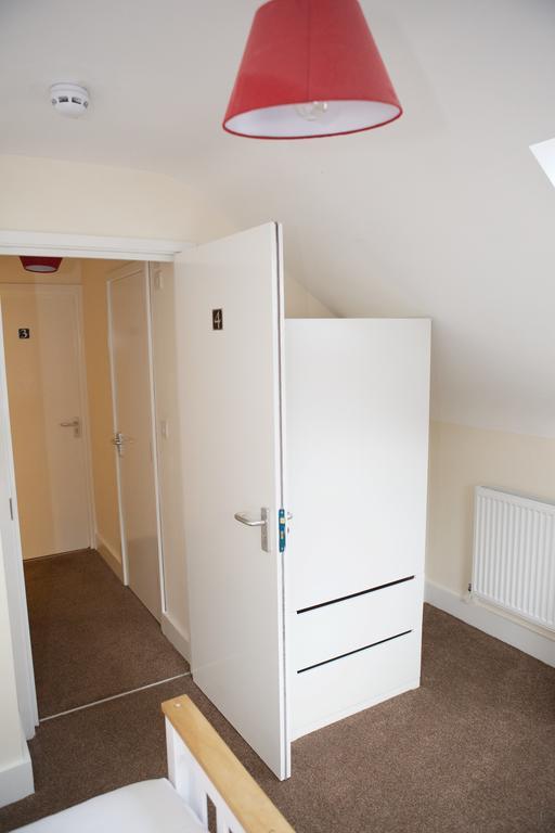Bristol Serviced Lets - 152/154 Bath Road Szoba fotó